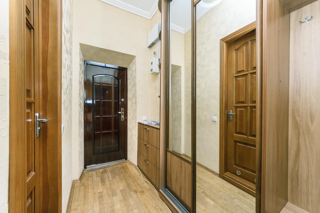 Apartment On Khreshchatyk Kiev Luaran gambar